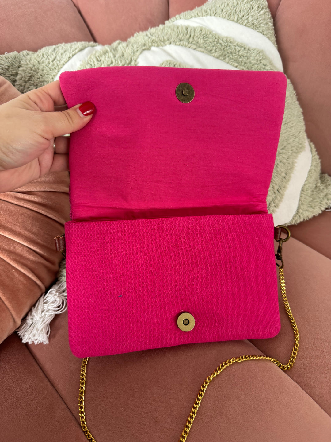 Cartera Bandolera india Fucsia